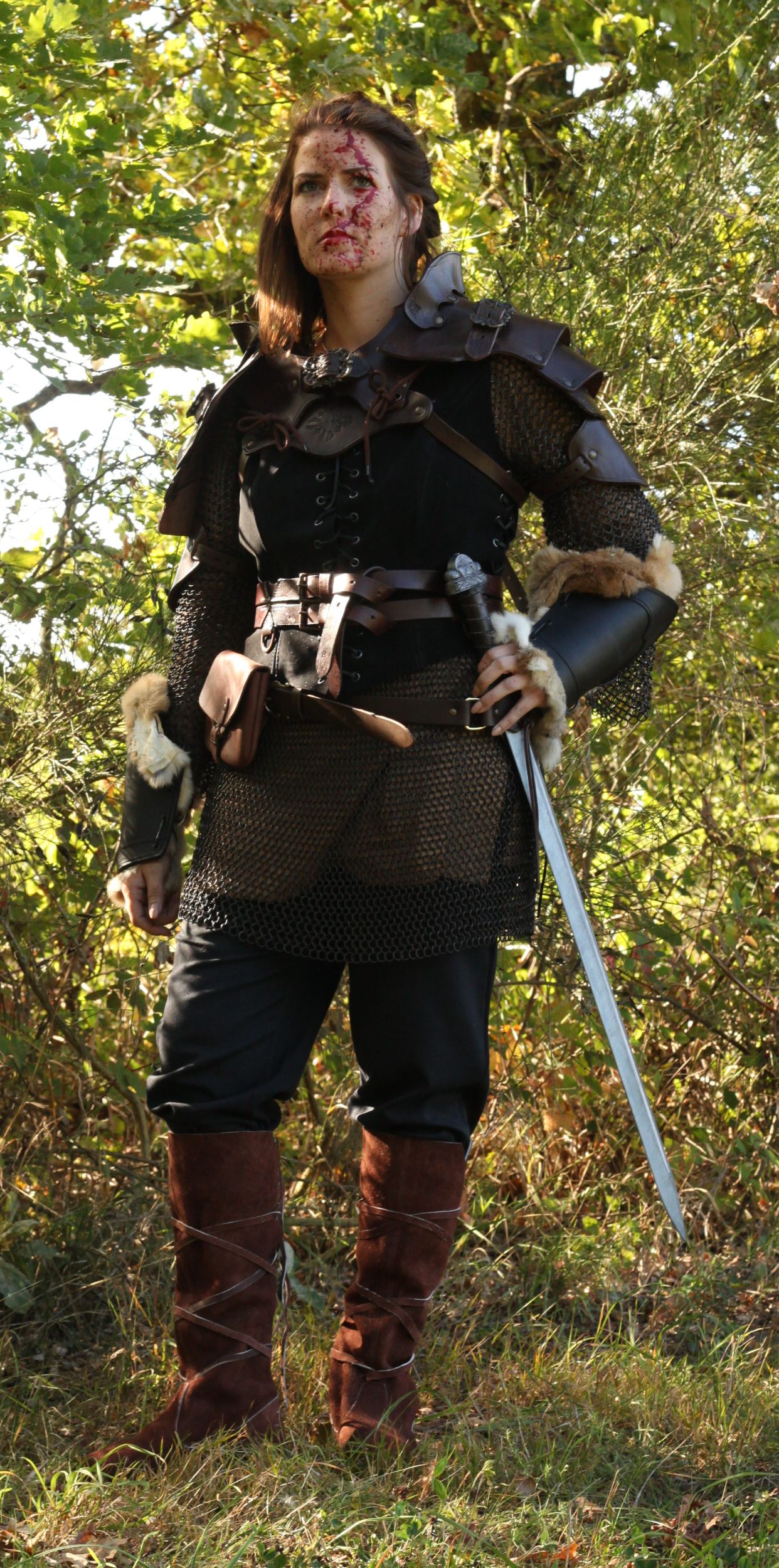 Mittelalterstiefel aus Wildleder Braun