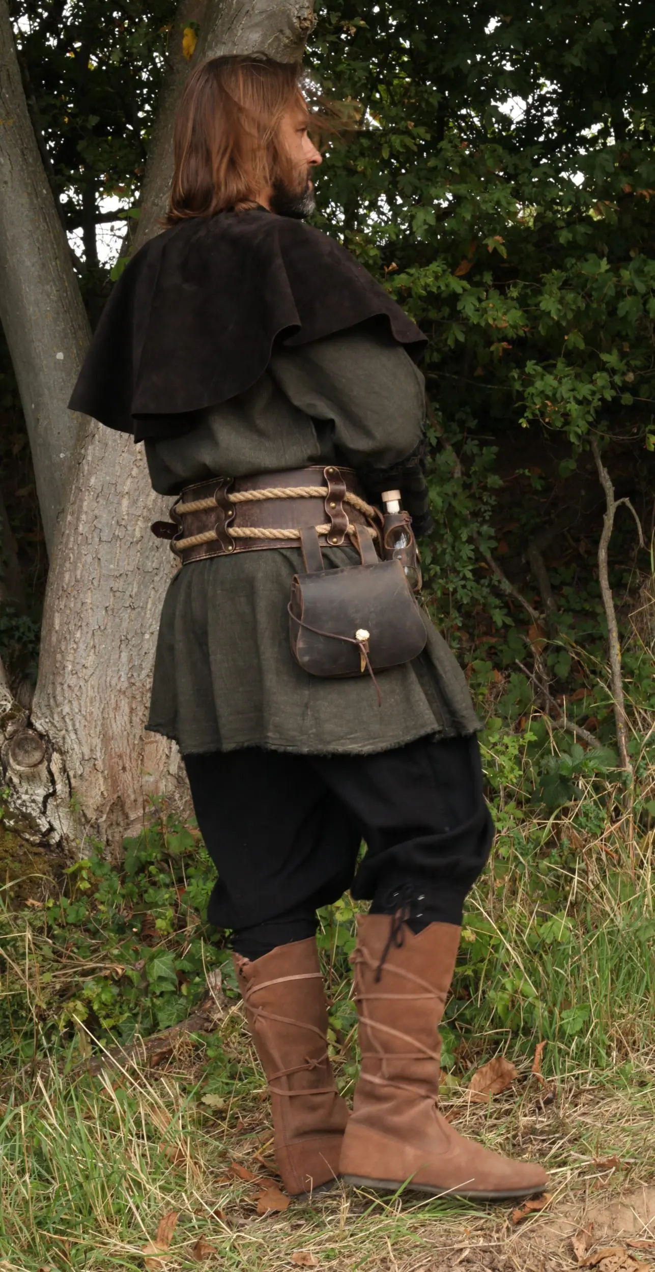Mittelalterliche Tasche mit Geweihstange