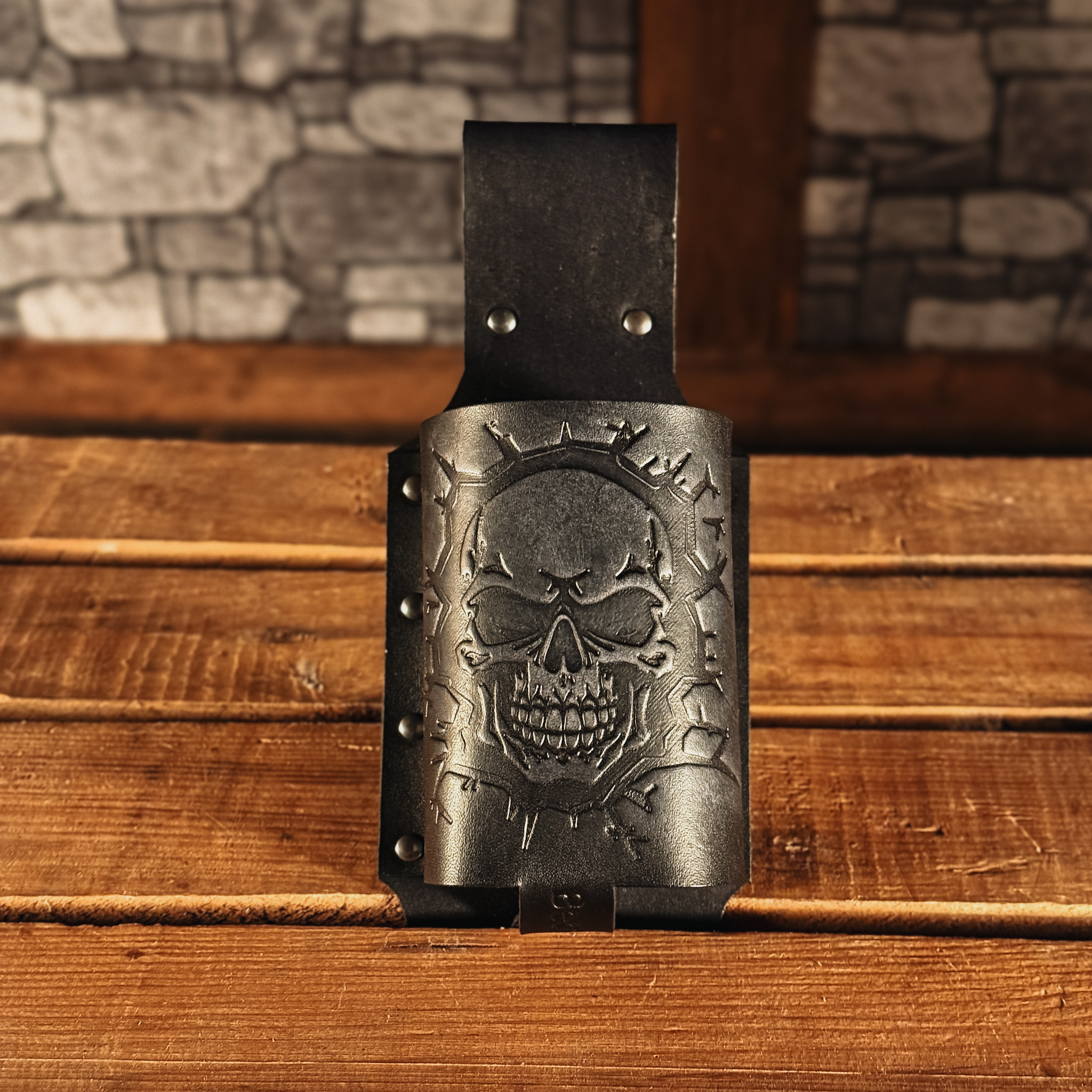 BecherBoss Getränkehalter Totenkopf 06 schwarz