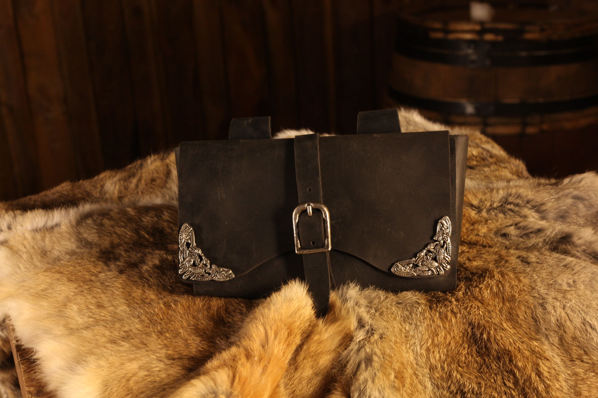 Große Gürteltasche aus Leder Wikinger schwarz