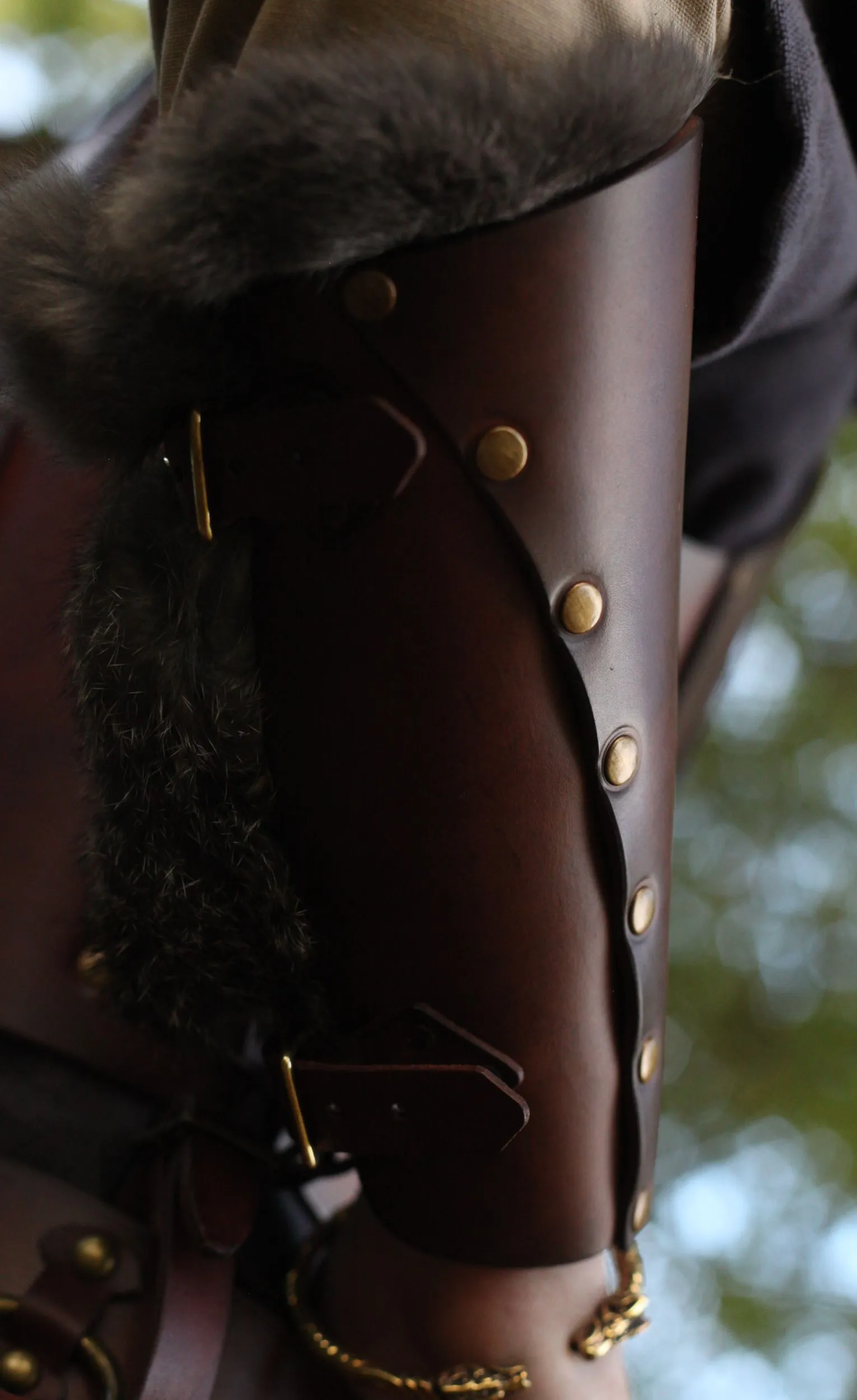 LARP Lederarmschienen Söldner