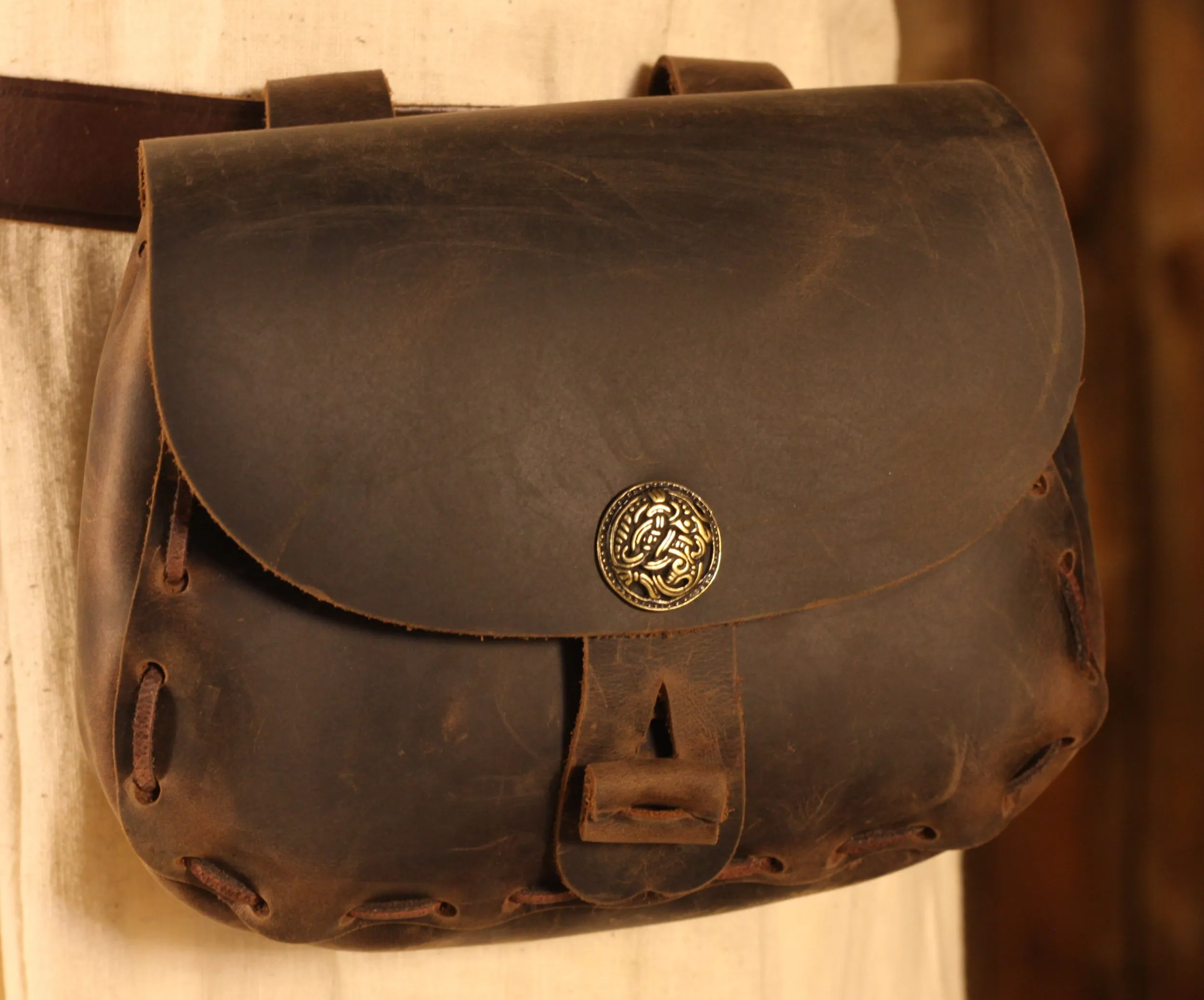 Mittelalterliche Tasche Wikingergreif braun