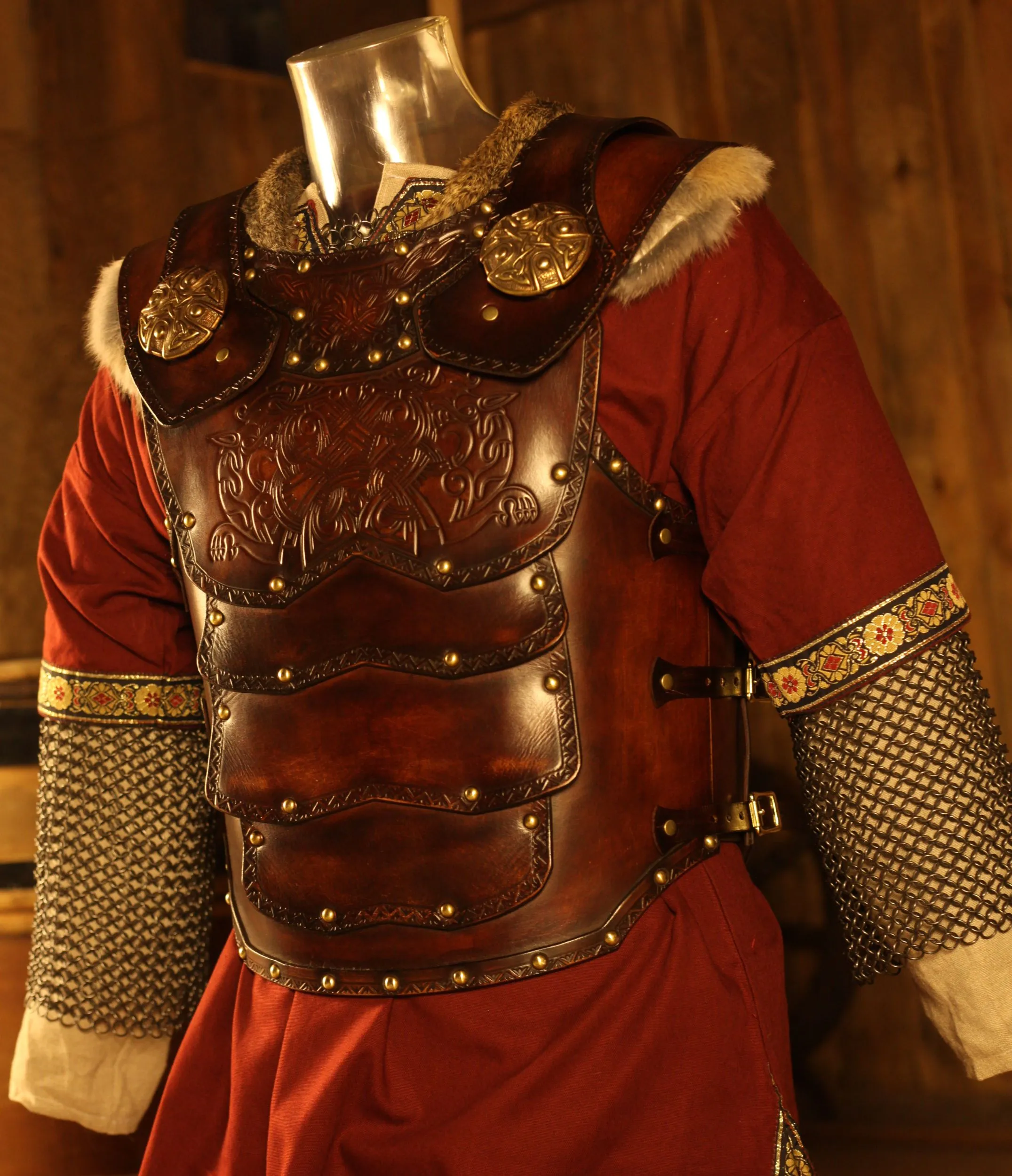 LARP Lederrüstung Tribesman Wolf
