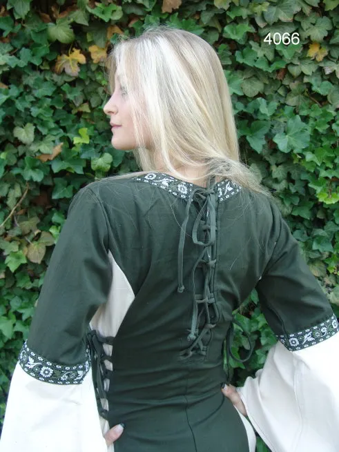 Mittelalterkleid mit seitlicher Schnürung