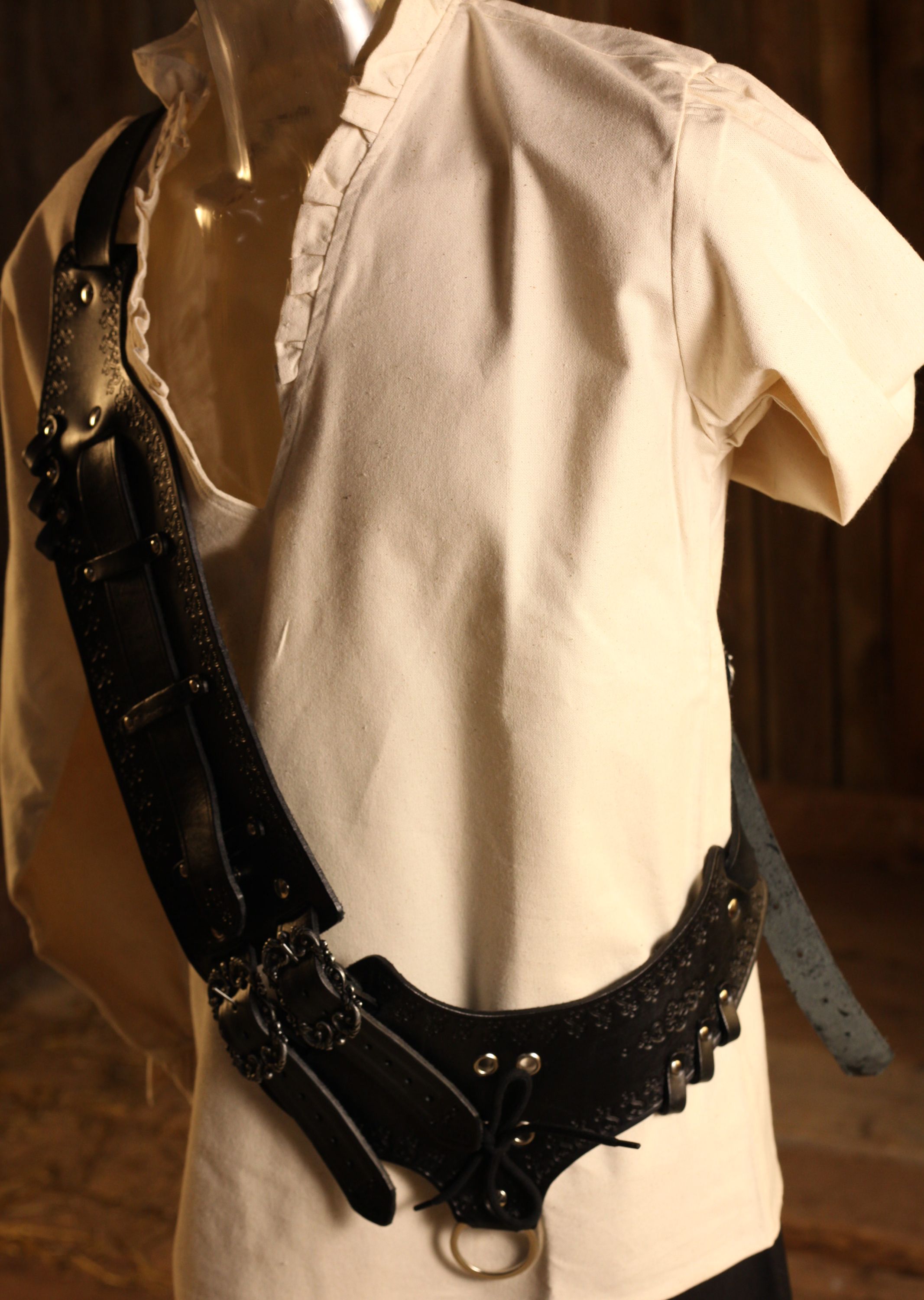 Leder-Bandolier für Rechtshänder